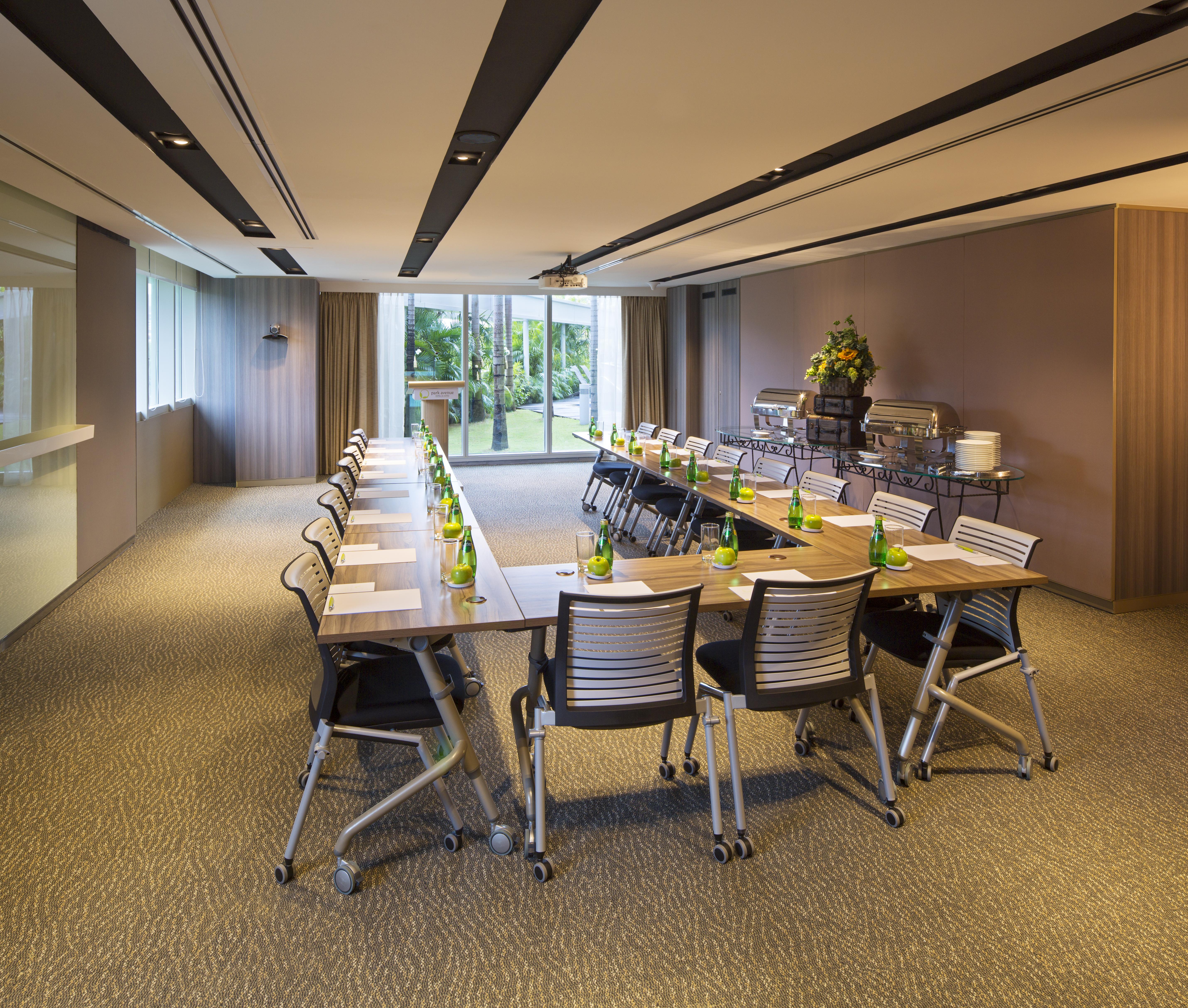 Park Avenue Rochester Khách sạn 4*